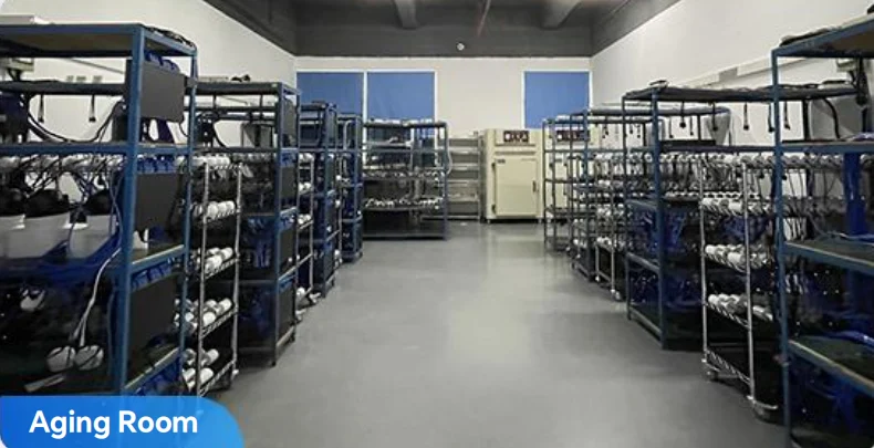 MOYA 攝影機老化測試室