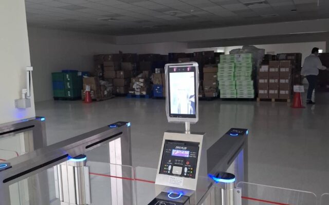 JET OPTO — 車用娛樂系統安防與 ESD 防護